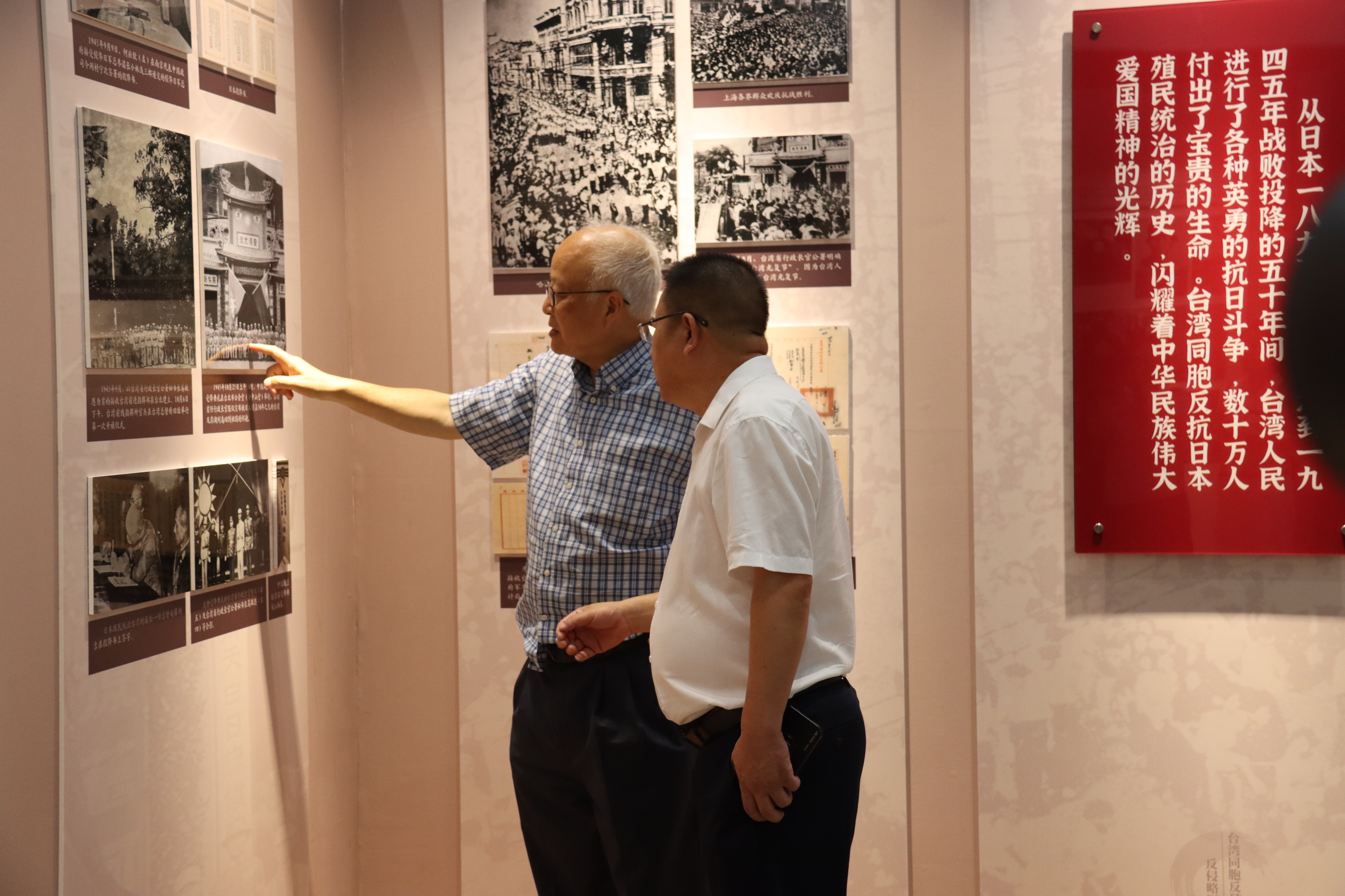 看展3.JPG