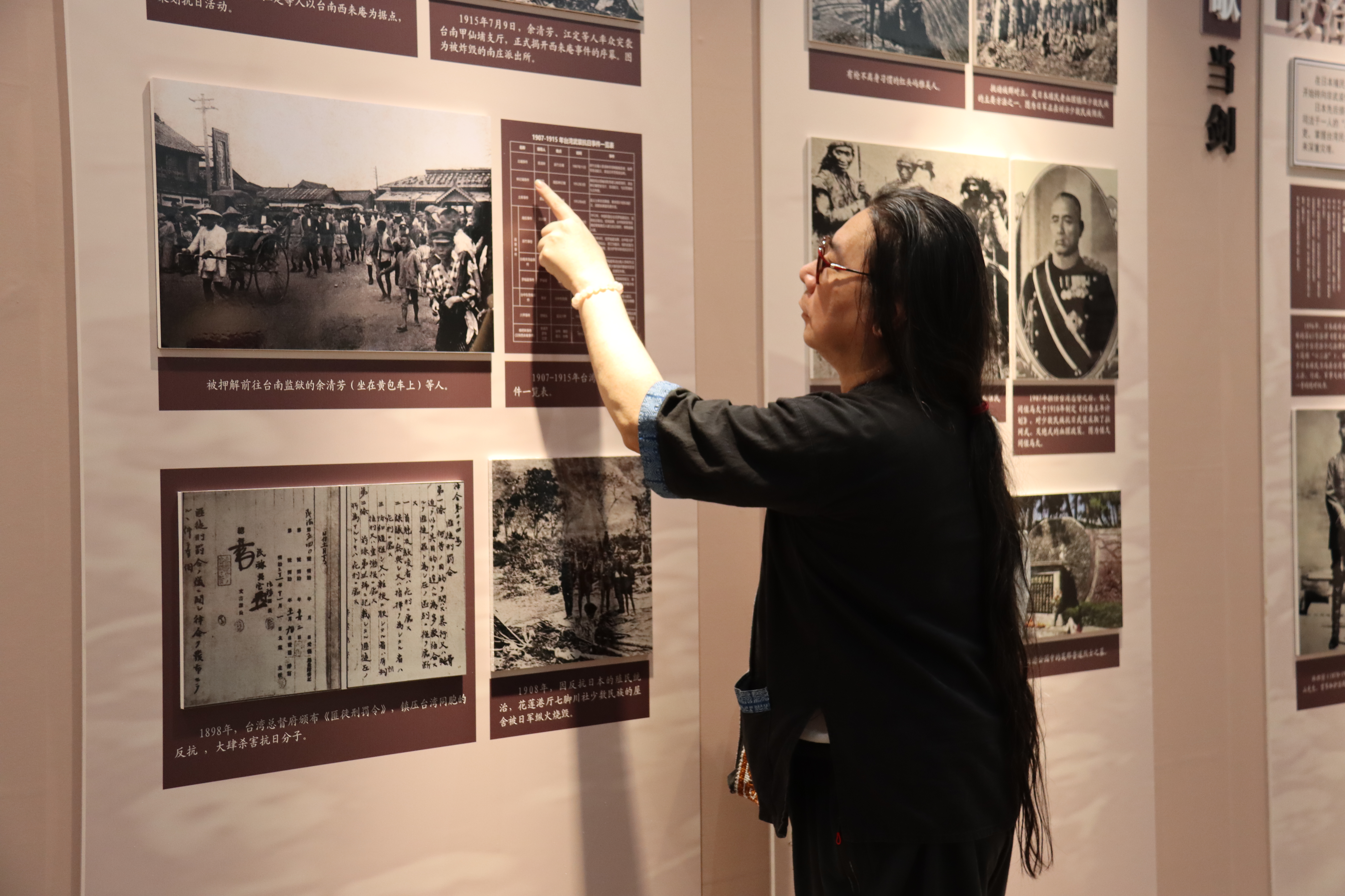 看展2.JPG